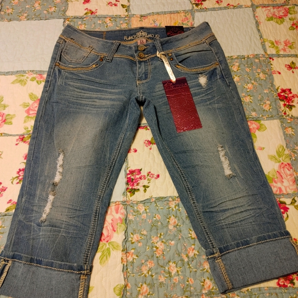 Almost Famous size 13 blue denim crop